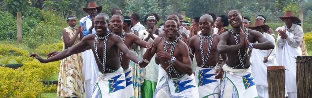 Wirunga volcanoes The sound of the drums welcome you to Rwanda
